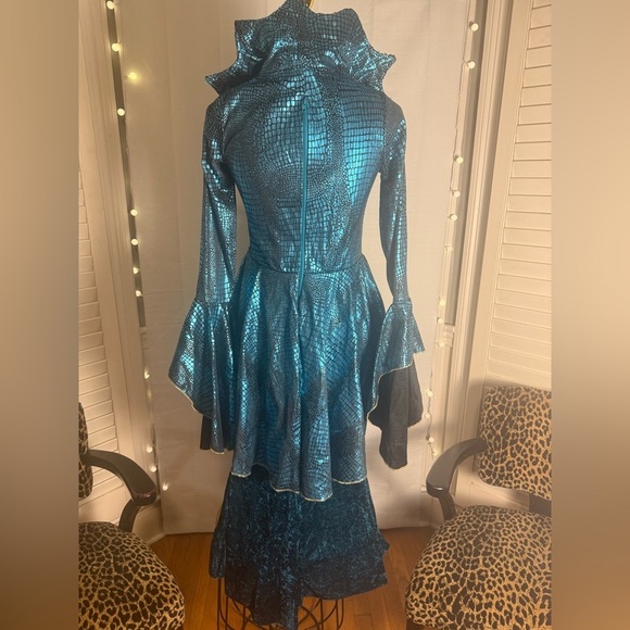 Enchanting Blue Kids Halloween Costume 14 - Picture 10 of 10